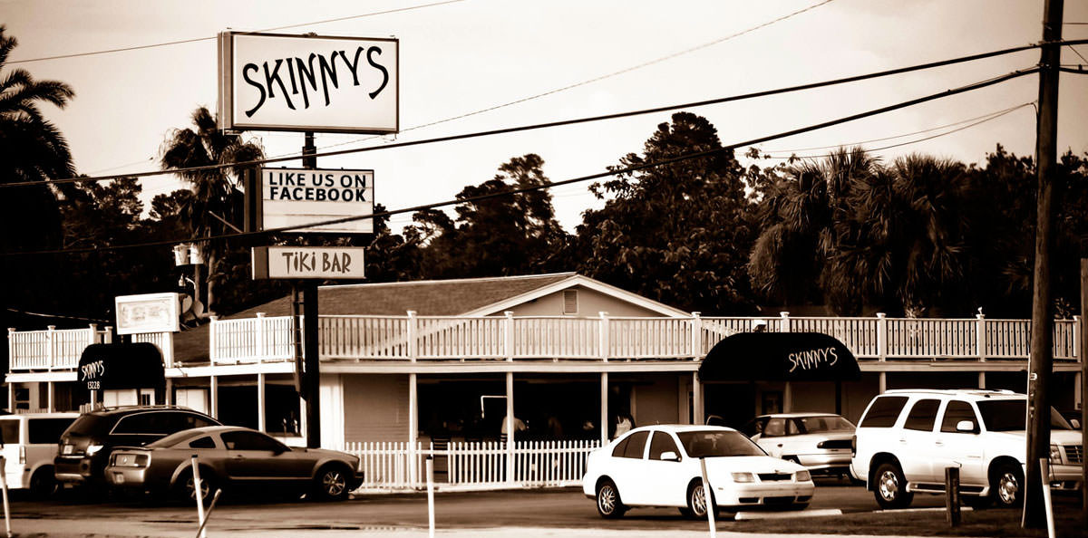 Skinny's Day Time US 19